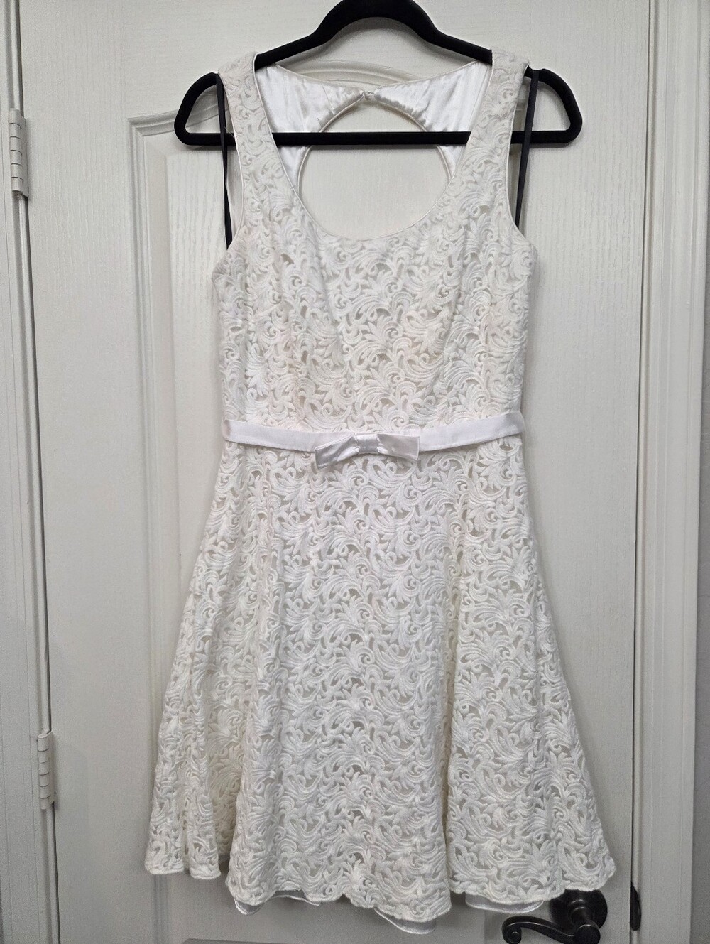 Laundry By Shelli Segal White Lace Dress